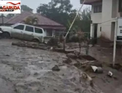 Banjir Bandang Terjang Kompleks Perkantoran Bupati Solok, Sejumlah Kantor Pemerintahan Rusak