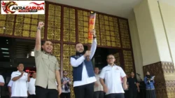 Api Kirab Porprov XVI Sumbar Tiba di Padang, Semangat Atlet Muda Jadi Sorotan