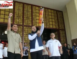 Api Kirab Porprov XVI Sumbar Tiba di Padang, Semangat Atlet Muda Jadi Sorotan